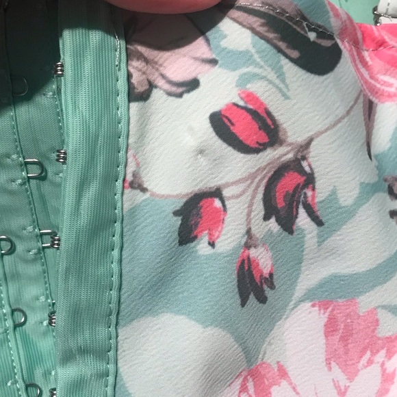 NWT JLUXLABEL Ivana Bustier Corset Top in Mint Floral Spring Size Large - Picture 14 of 15